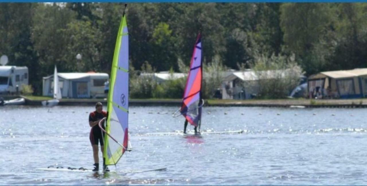 Kajuit423 6Pers 5Sterren Vakantiepark Bergumermeer Aan Het Water In Friesland Met Zwembad Villa Suameer Екстериор снимка
